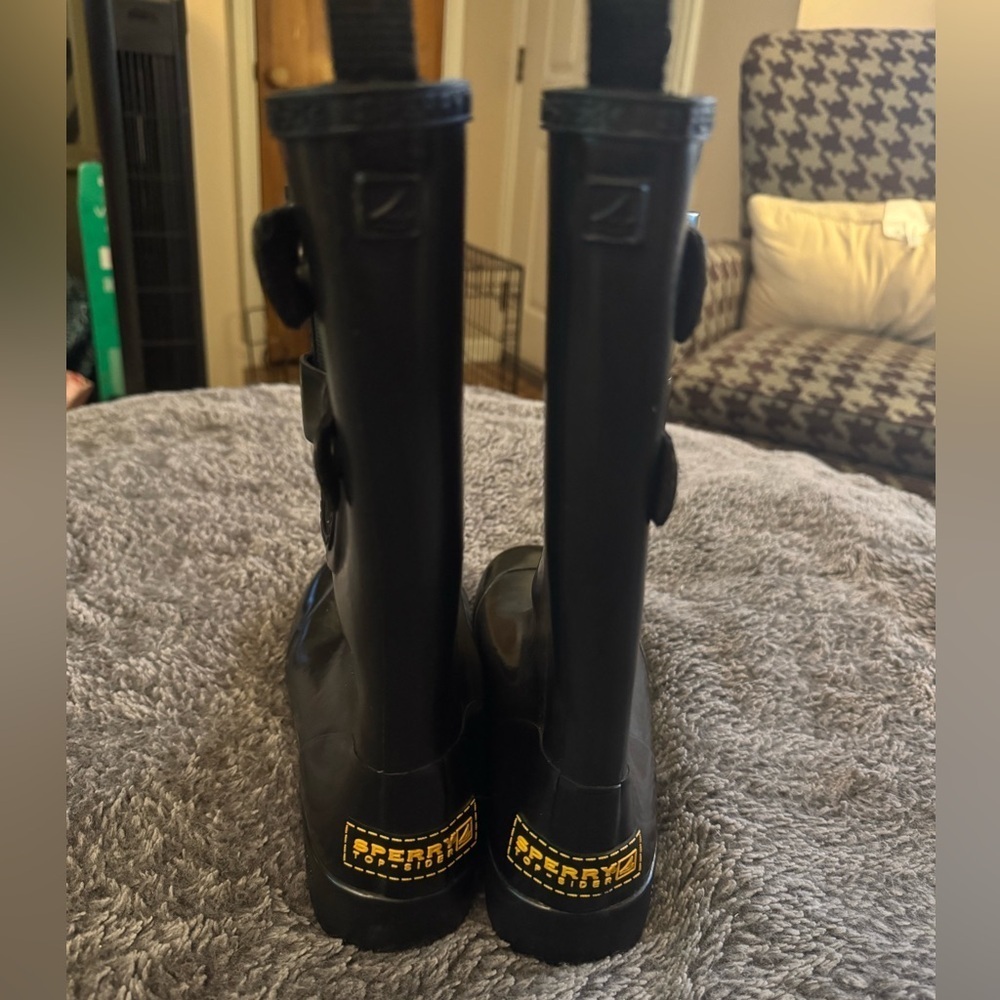 SPERRY Women’s Duck Float Black Rain Boots - Picture 8 of 13
